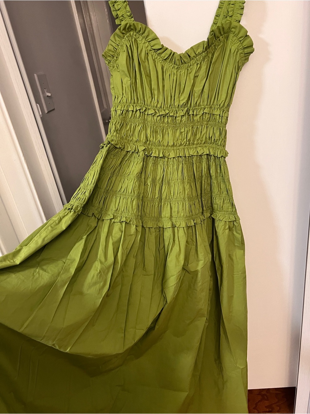 Doen Olive Green Smocked Midi Dress - Picture 8 of 12